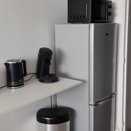 Beau Studio Renove 30M2 Balcon Vue Paris+Parking Apartment Exterior foto